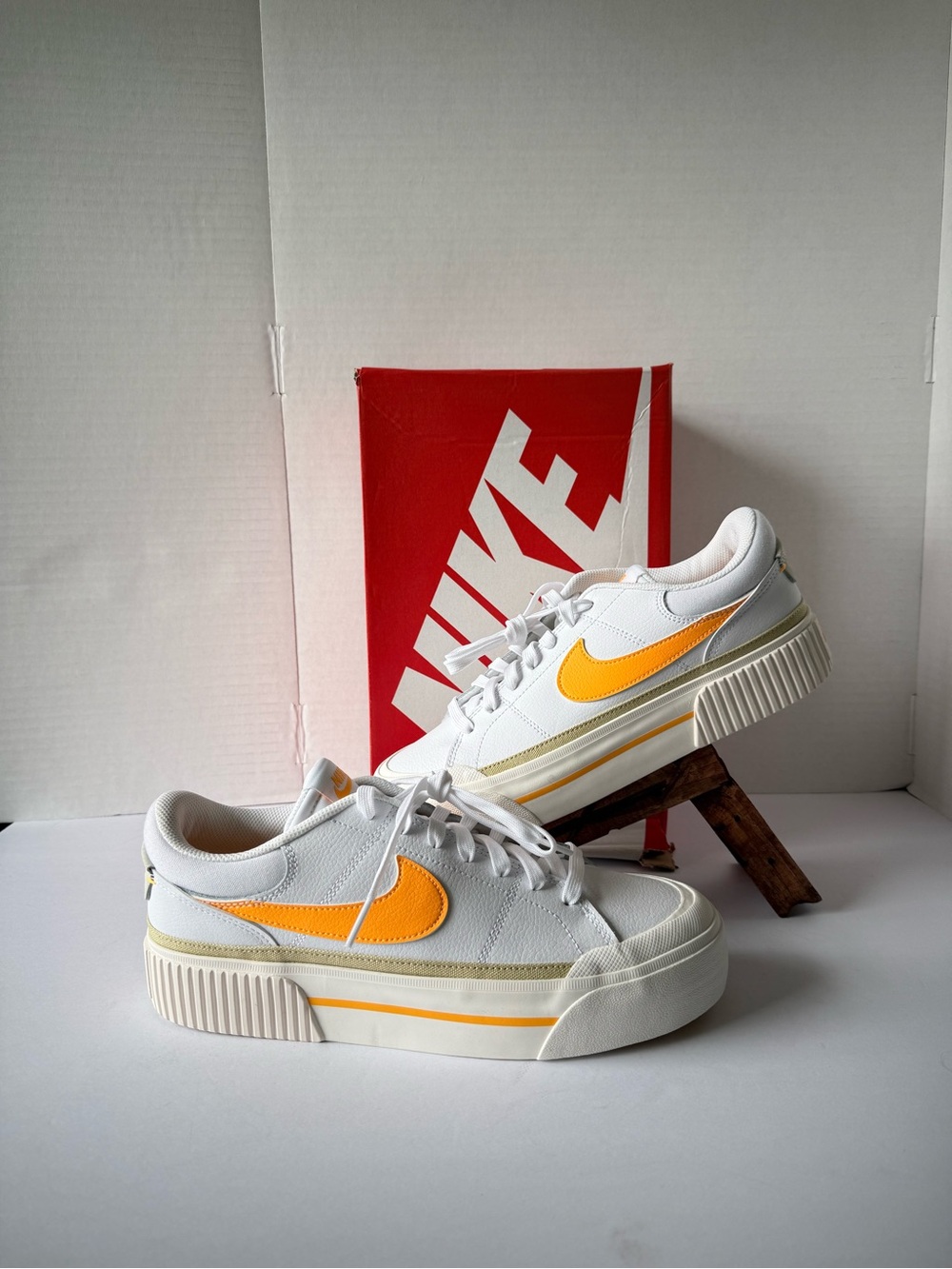 Nike Court Legacy Lift Women’s Shoes Size 10 DM7590-109 Platform Sneakers New